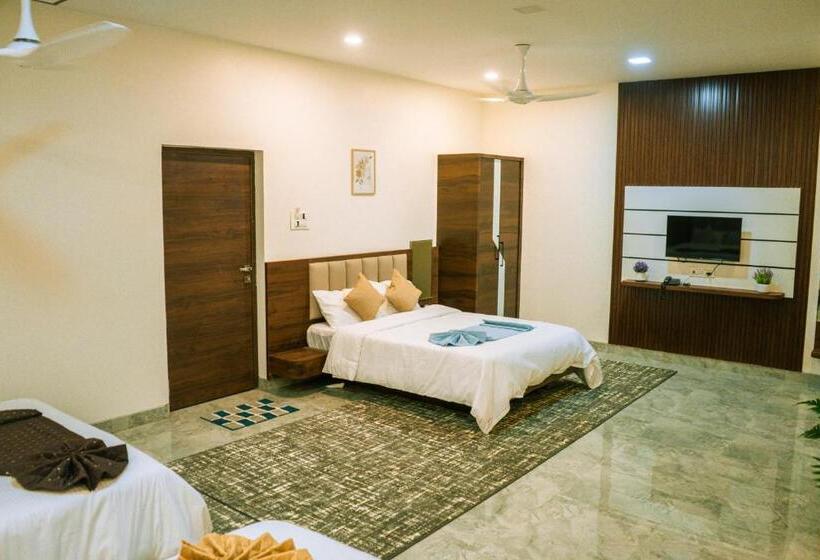 غرفة كومفورت ثلاثية, Aqualina