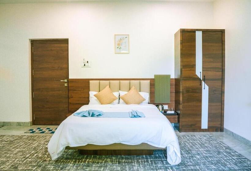 غرفة كومفورت ثلاثية, Aqualina