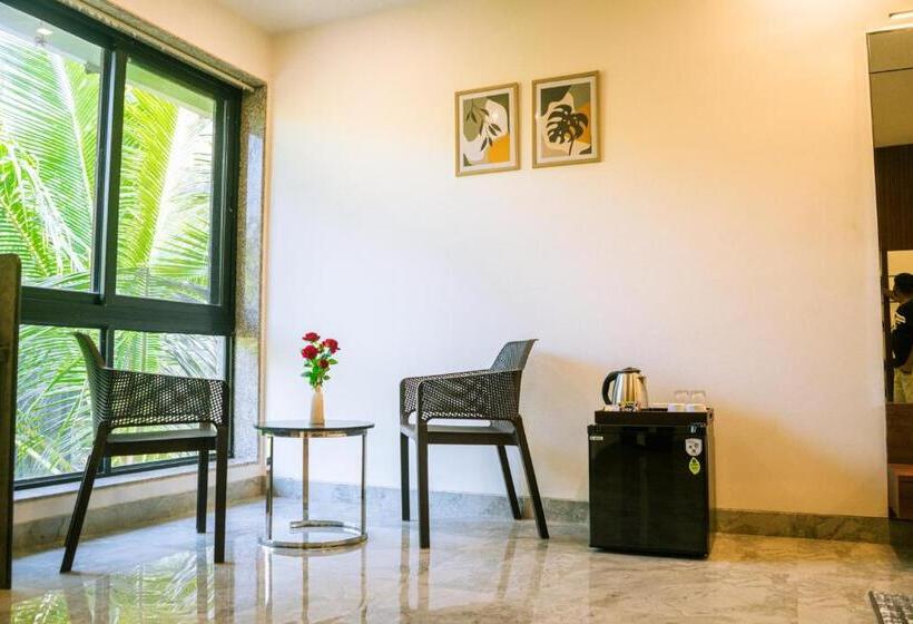 غرفة ديلوكس, Aqualina