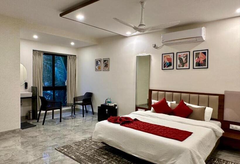 غرفة ديلوكس, Aqualina