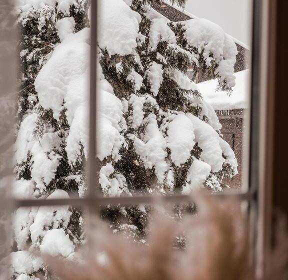 غرفة عائلية, Aura Bed & Breakfast