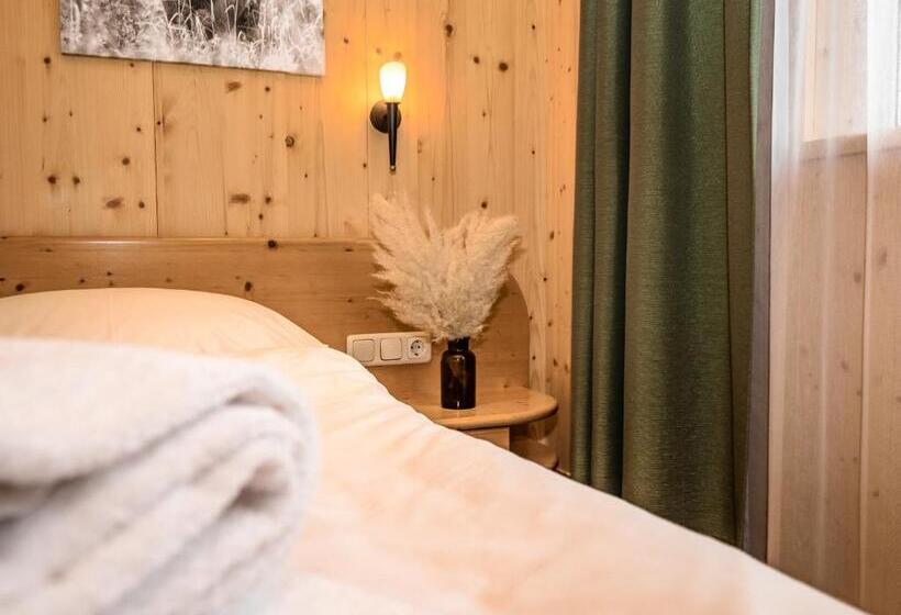 غرفة عائلية, Aura Bed & Breakfast