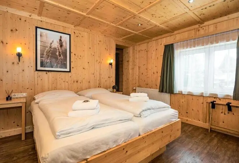マウンテンビュースタンダードルーム, Aura Bed & Breakfast