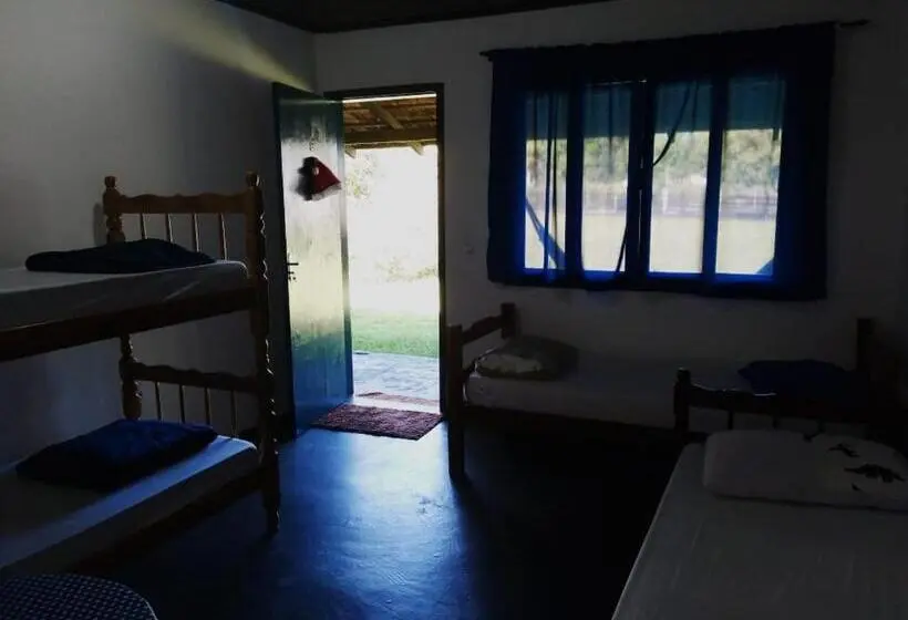 スイート, Hostel E Pousada Araquari
