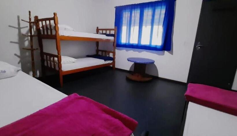 جناح جونيور مزوَّد بشرفة, Hostel E Pousada Araquari