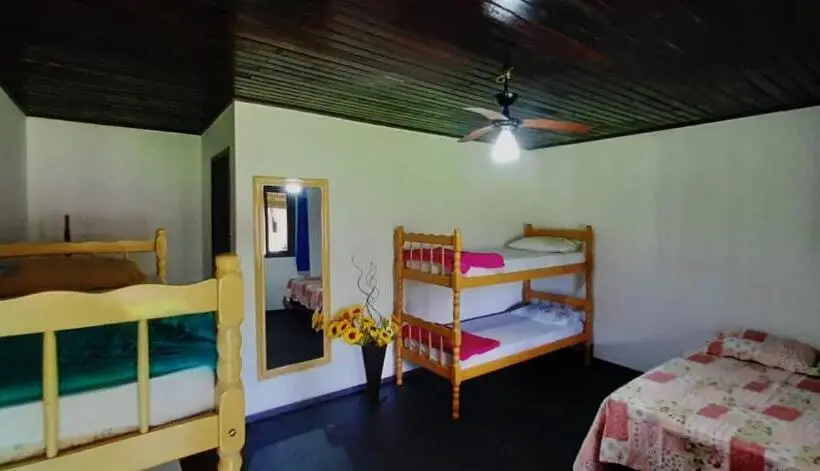ファミリールーム, Hostel E Pousada Araquari