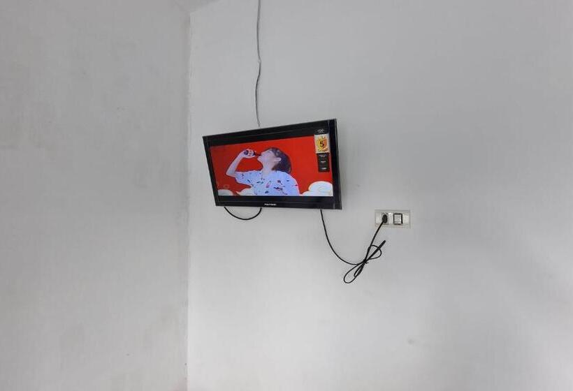 غرفة قياسية سرير كينج, Oyo 93493 Wira Residensia Syariah