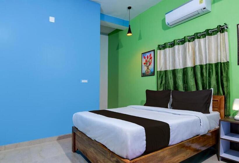 חדר קלאסי לשלושה, Oyo Blue Valley