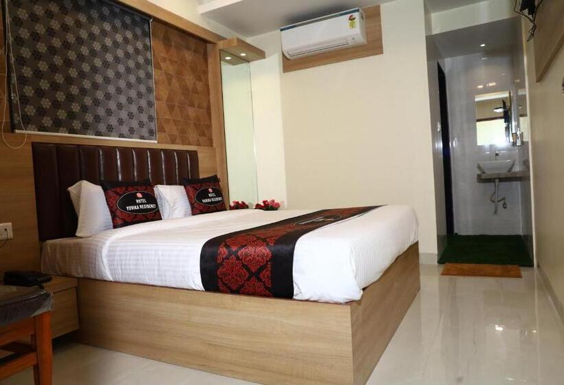 带大床的高级房间, Yuvika Residency