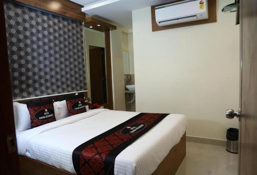 带大床的高级房间, Yuvika Residency