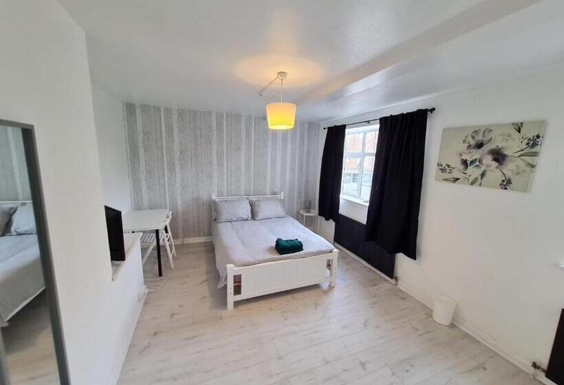 标准三人间, London E2 Rooms