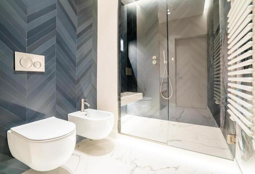 اتاق سوپریور با تخت بزرگ, Maison Ginori Guelfa