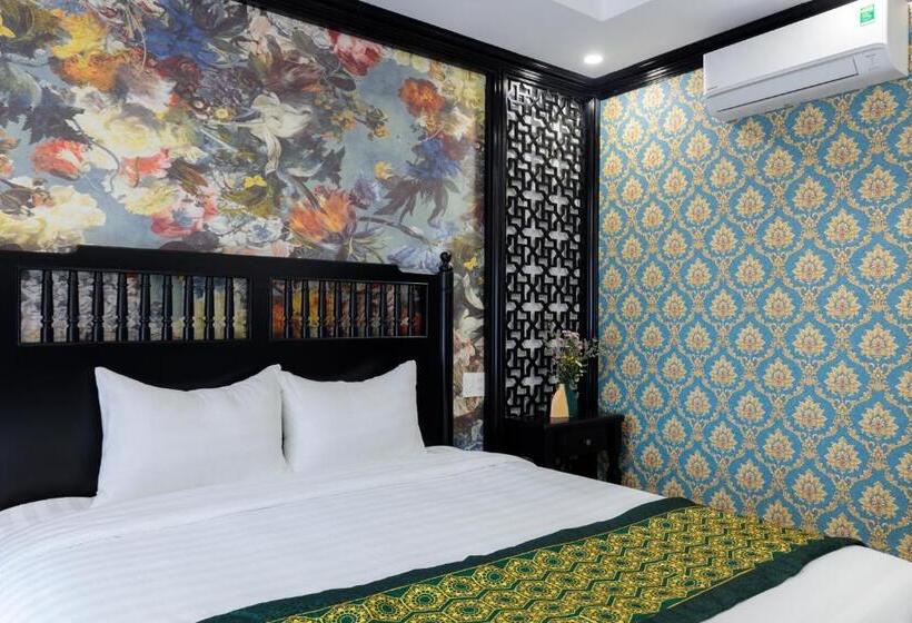 اتاق لوکس با تخت بزرگ, Babeeni Family Hotel Sapa