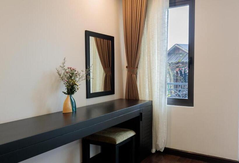 اتاق لوکس خانوادگی, Babeeni Family Hotel Sapa