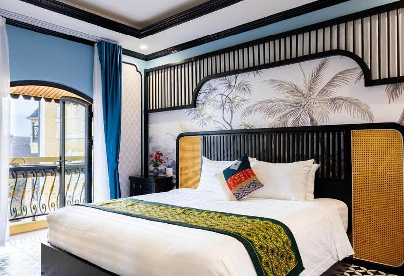 سوییت جونیور, Babeeni Family Hotel Sapa