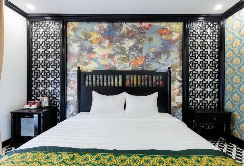 اتاق لوکس با تخت بزرگ, Babeeni Family Hotel Sapa