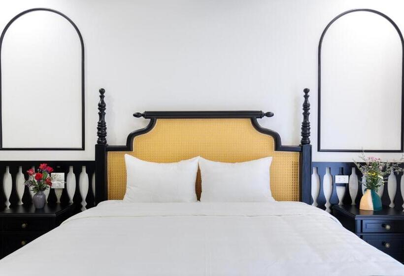 اتاق لوکس با تخت بزرگ, Babeeni Family Hotel Sapa