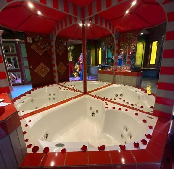 سوییت لوکس, Boutique El Duende Mantagua