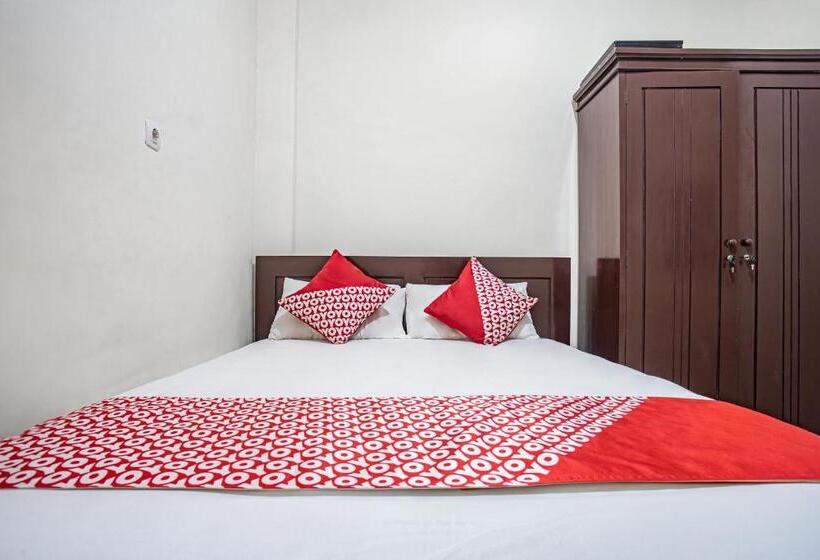 اتاق لوکس, Oyo 93477 Almahyra Guest House Syariah