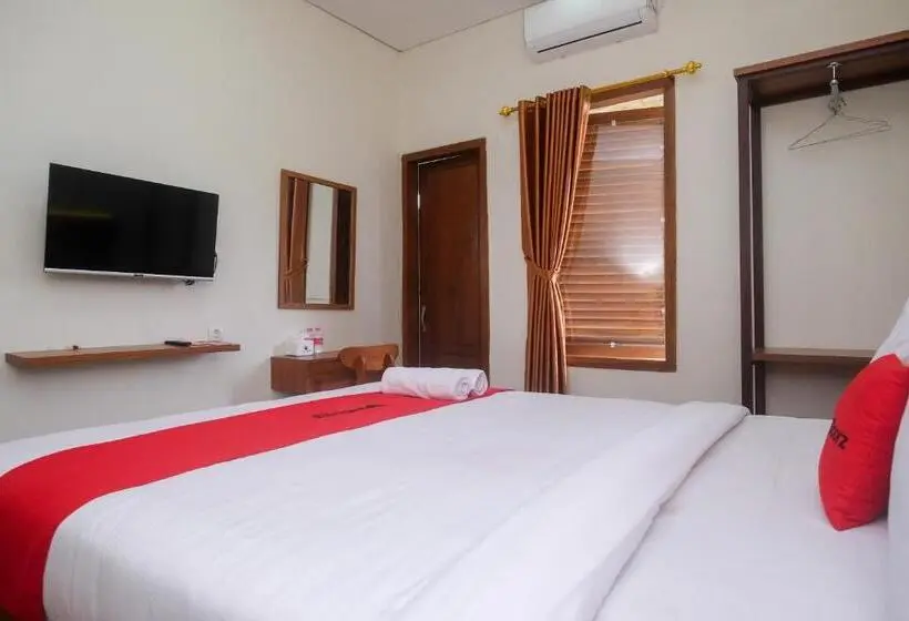 Quarto standard, Reddoorz @ Gentan Raya