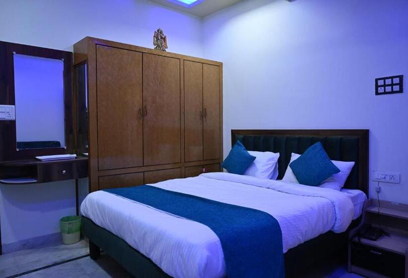 غرفة ديلوكس, The Kashi Inn