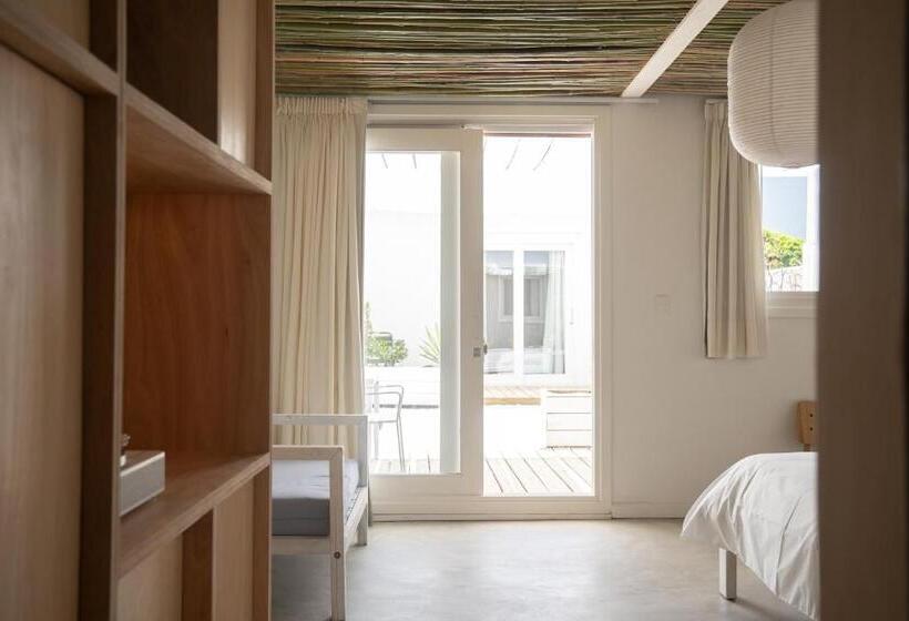 اتاق استاندارد, Vitaminas   Casa De Playa Y Café