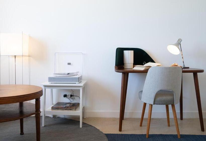 سوییت, Vitaminas   Casa De Playa Y Café