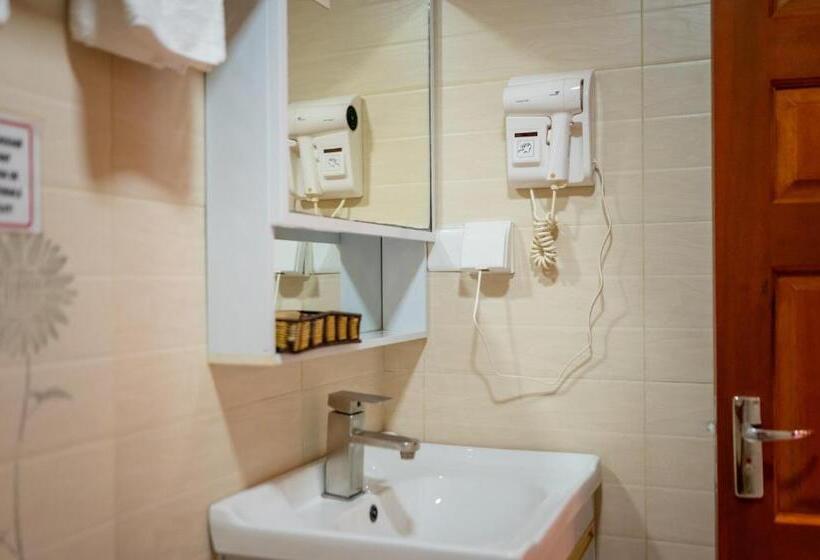 수피리어 룸, Zan Lodge