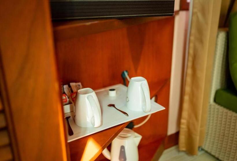 수피리어 룸, Zan Lodge