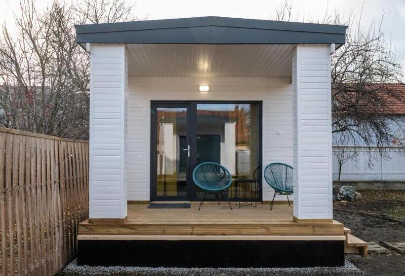 Номер Стандарт, Pixel   Tiny Village