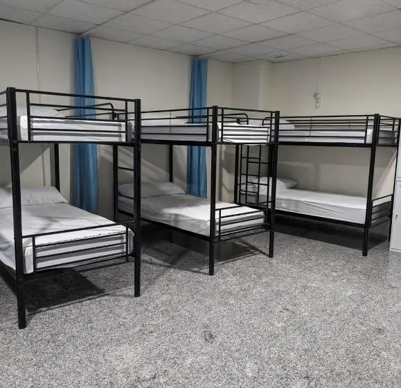 تختخواب در اتاق مشترک, Hoomy Hostel