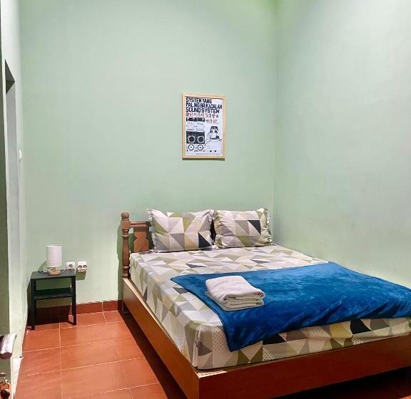 Habitación Economy, Telu.telu Solo