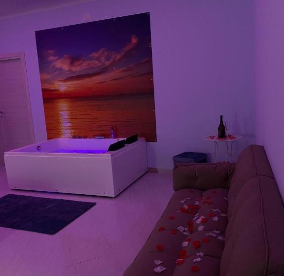 סוויטה עם ג'קוזי, In Bloom B&b