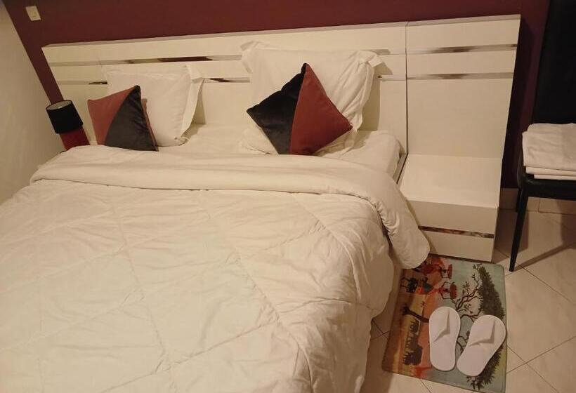 スタンダードルーム, Paradis Chambres D Hôtes Proche Paris   Aéroport Charles De Gaulle Airport   Parc Des Exposition Vil