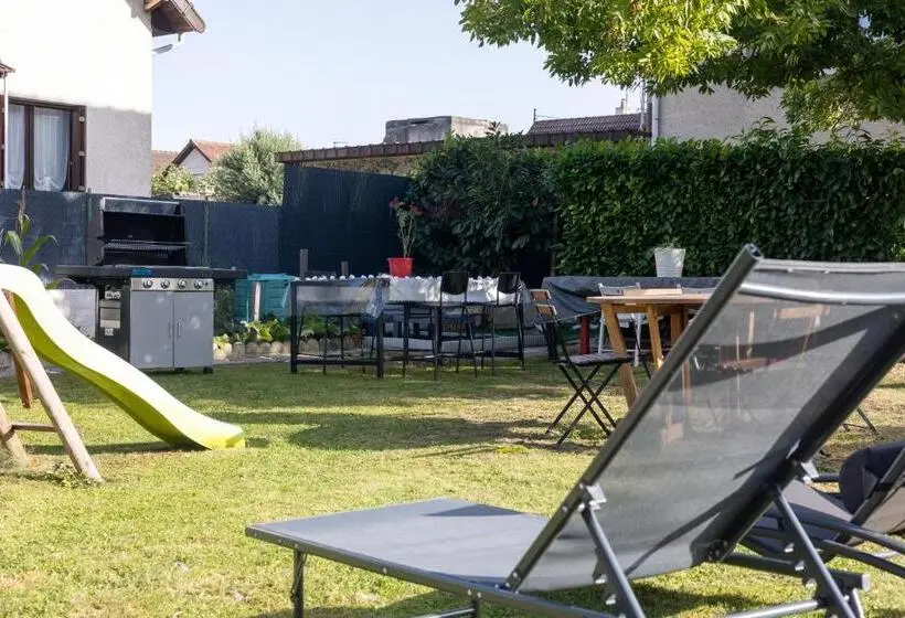 スタンダード４人部屋, Paradis Chambres D Hôtes Proche Paris   Aéroport Charles De Gaulle Airport   Parc Des Exposition Vil