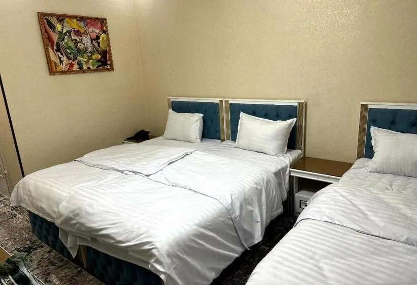 Quarto Triplo Standart, Gulnora
