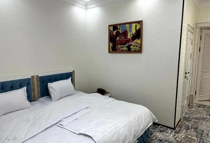 Quarto Economy, Gulnora