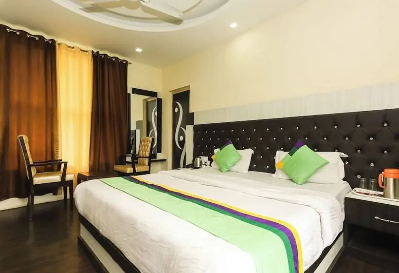Deluxe-huone, Naddi Heights