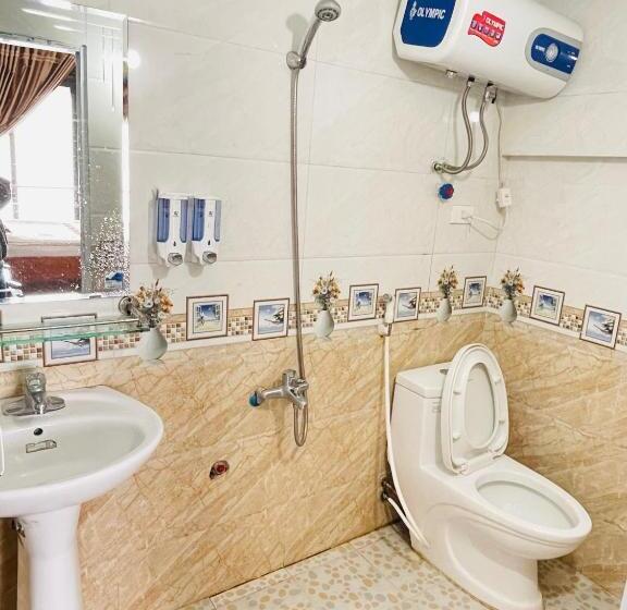 اتاق استاندارد چهار تخته, Nhà Hàng Tiến Lâm 789