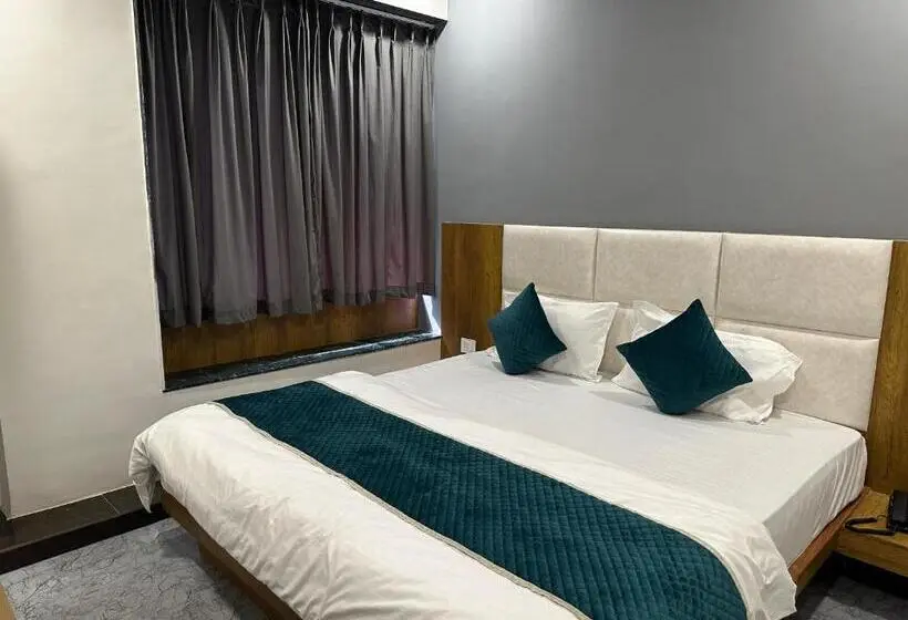 Deluxe-huone, Secure Inn Kadodara Road