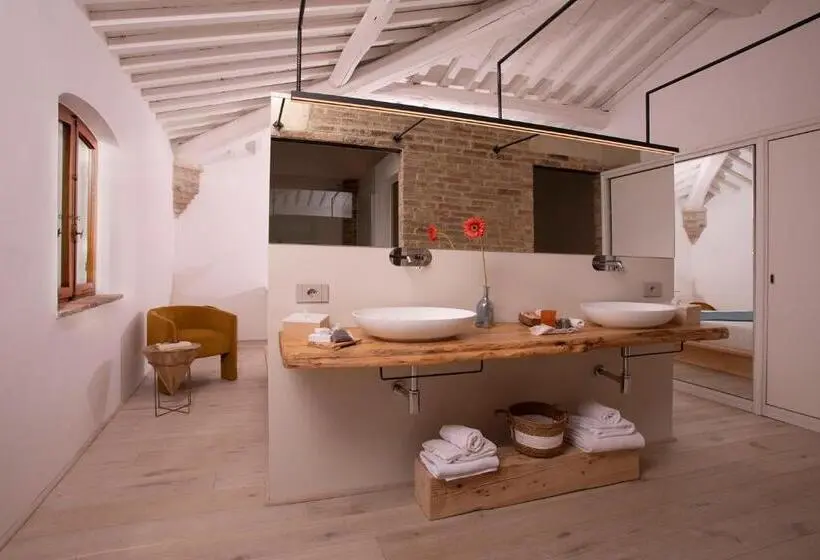 ジュニアスイート, Tenuta D Arbia, Siena