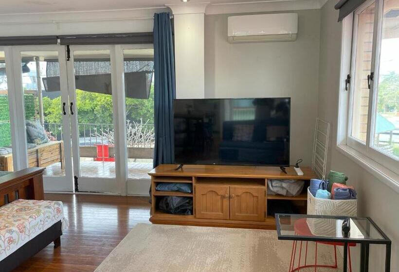 バルコニー付きスタンダードルーム, Zen Escape Guest House  Romantic Escape, Cozy Delight, Oasis Suite