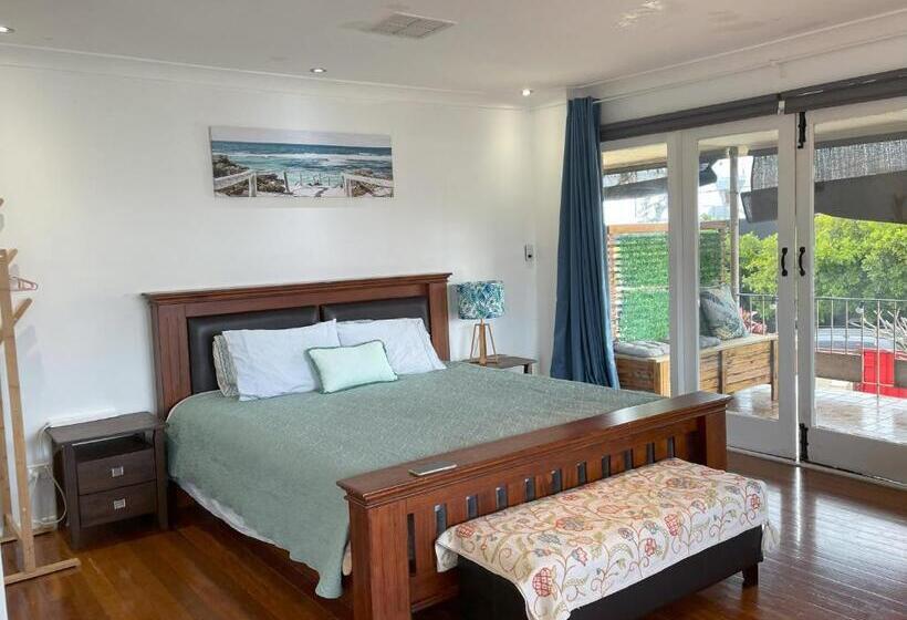 חדר סטנדרט עם מרפסת, Zen Escape Guest House  Romantic Escape, Cozy Delight, Oasis Suite
