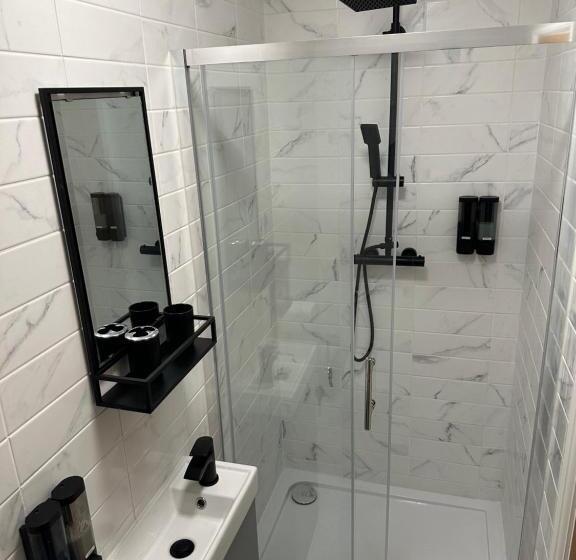 סוויטה, Sun Guest House Cambridge
