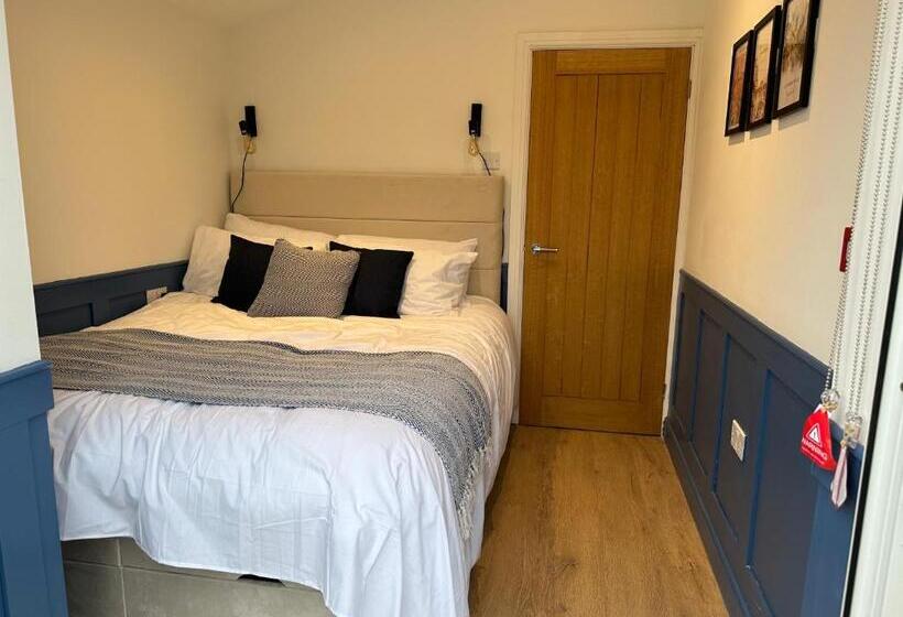 Семейное Студио, Sun Guest House Cambridge