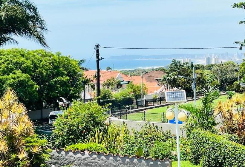 발코니 디럭스 룸, Casablanca Guest House