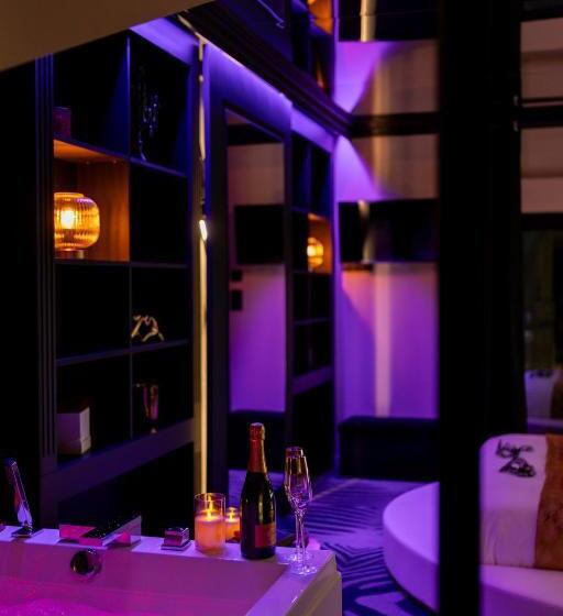 غرفة قياسية, Loveroom Le Côté Secret