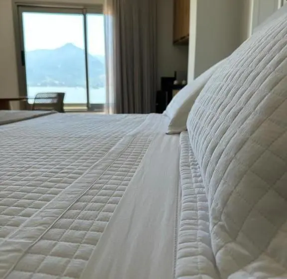 プールビュースイート, ágape Suítes & Apartamentos