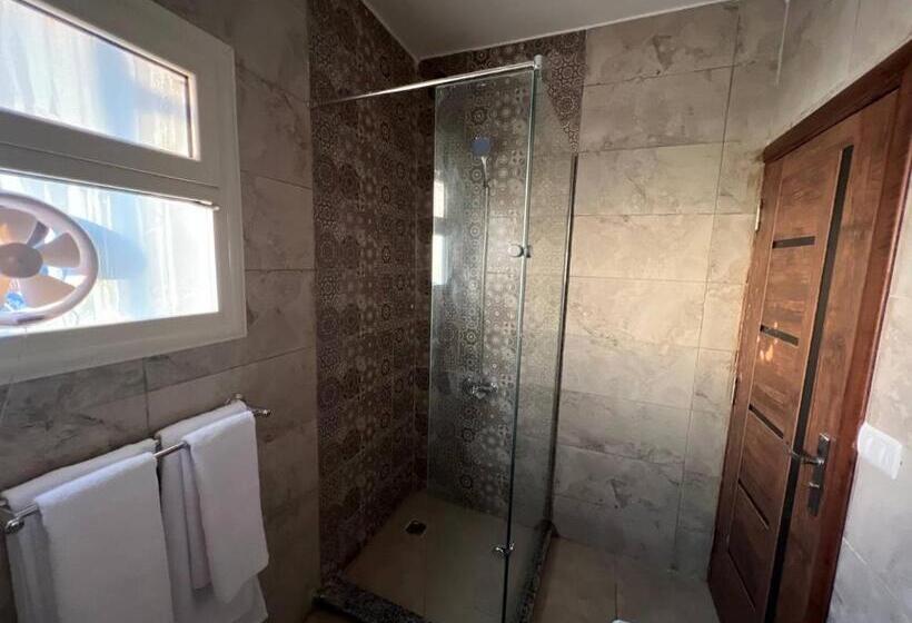 اتاق لوکس سه تخته, Palm Grand Egyptian Museum, Pyramids View