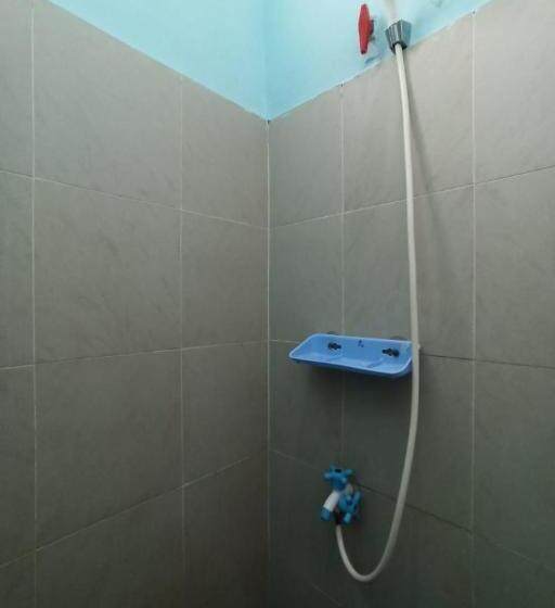 חדר אקונומי, Spot On 93465 Archa Guest House Syariah